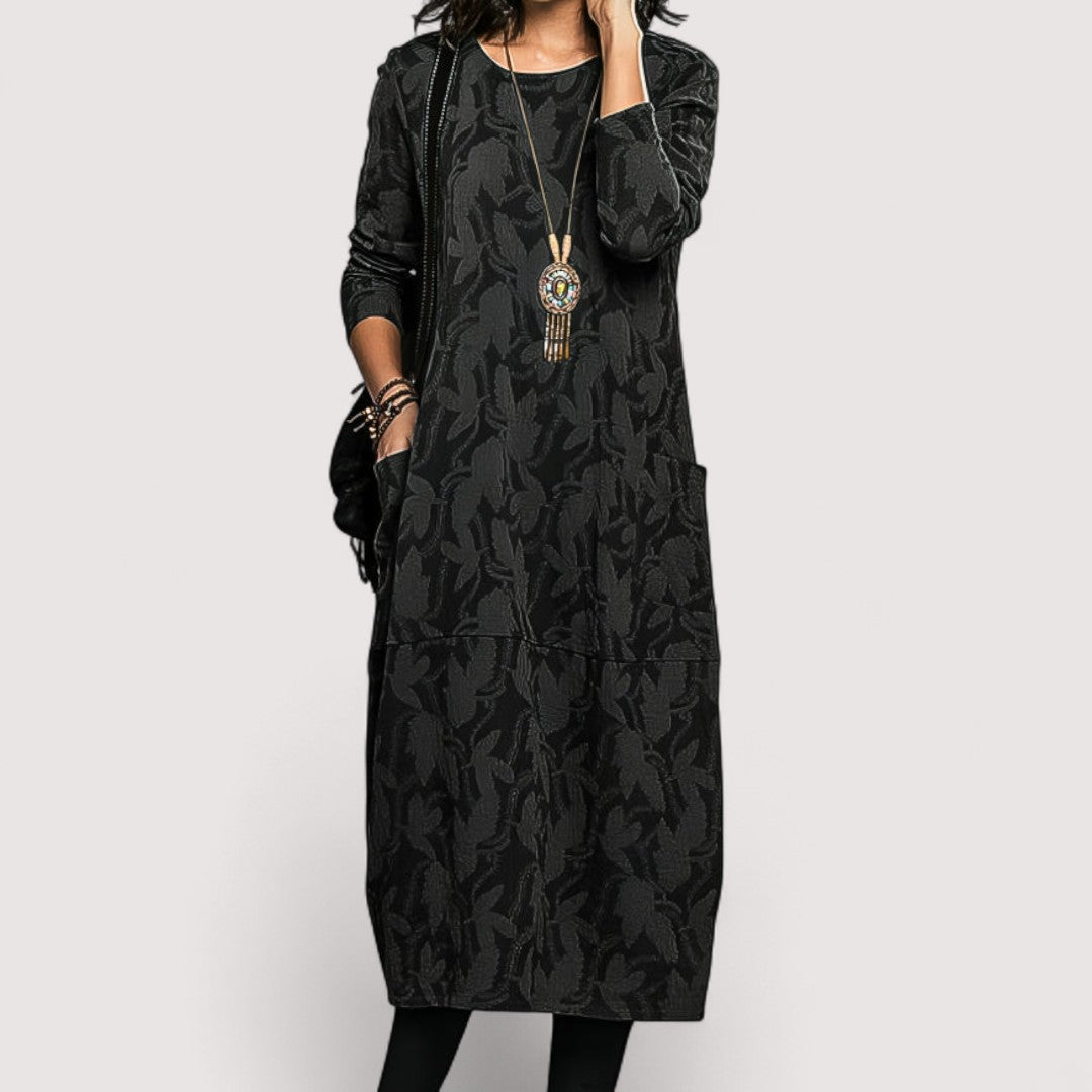 Elegantes Winterkleid – Wärme trifft Stil