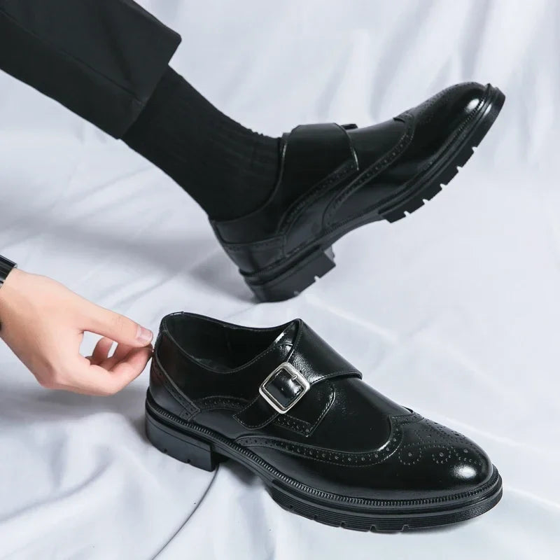 Herren Schnallenschuhe | Feine Oberfläche, Seitliche Schnalle, Flexible Laufsohle