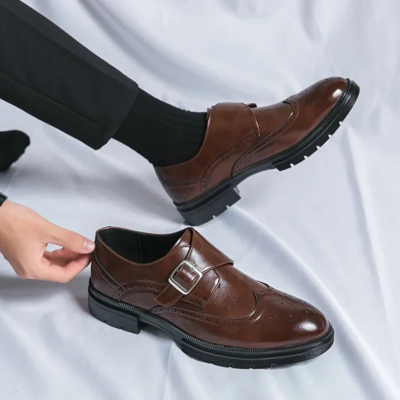 Herren Schnallenschuhe | Feine Oberfläche, Seitliche Schnalle, Flexible Laufsohle