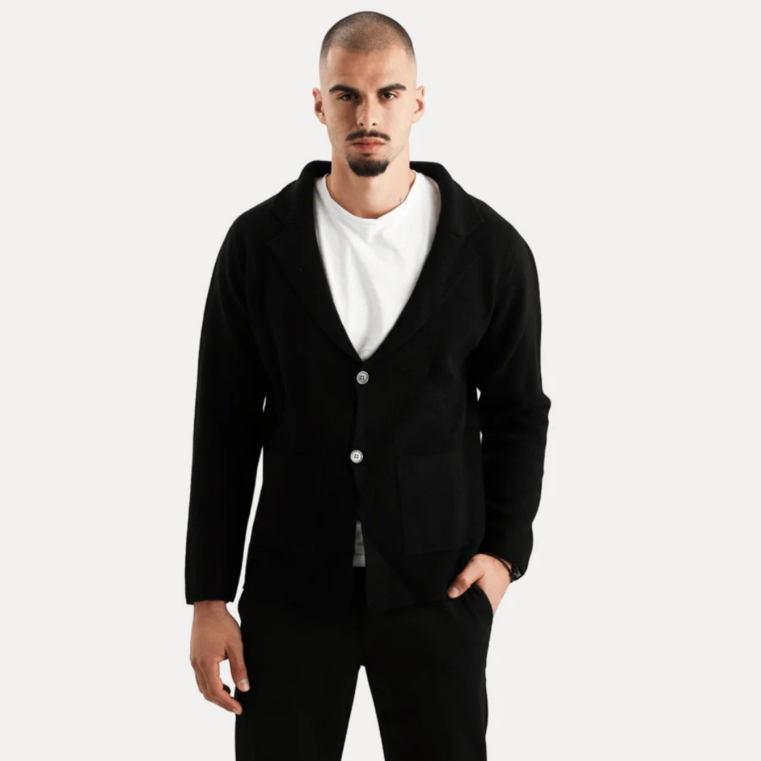 Herren Strickjacke – Klassischer Stil und angenehme Wärme für den Winter