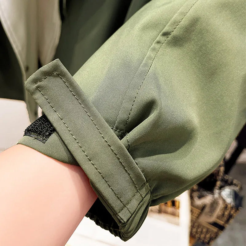 Jacke mit Wetterschutz | Elegantes Design