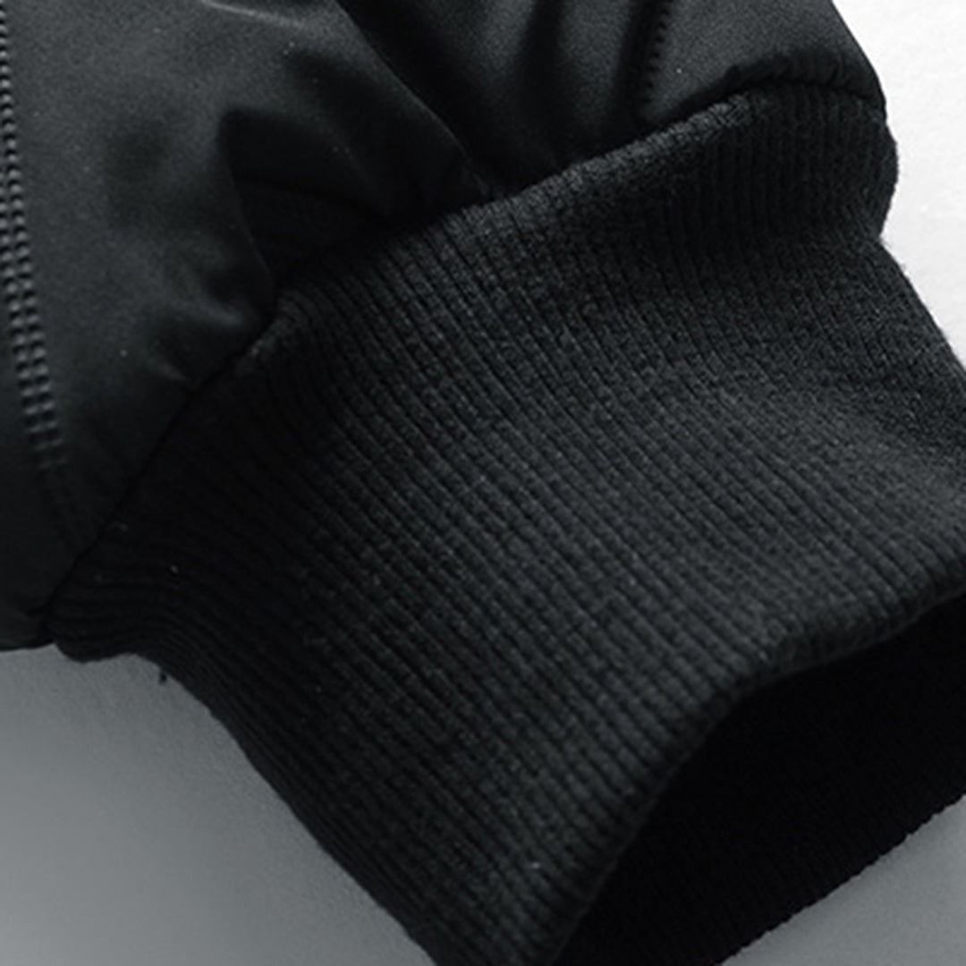 Modische Herrenjacke – Wärme trifft auf zeitlosen Stil