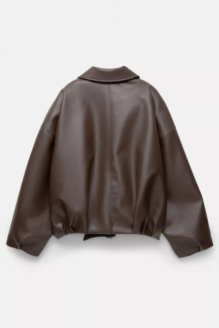 Retro pilotenjacke aus öko-leder