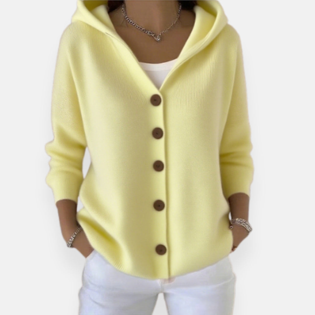 Strickjacke mit Kapuze und Knopfleiste