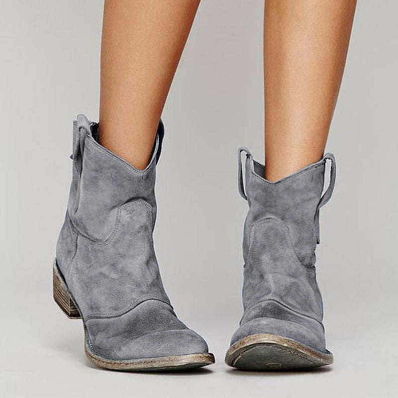 Zeitlose Stiefeletten mit Western-Flair