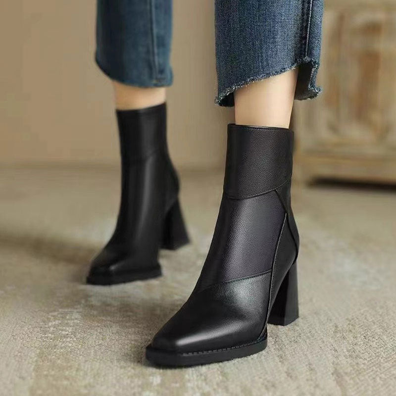 Ankle Boots mit eckiger Zehenpartie und Blockabsatz