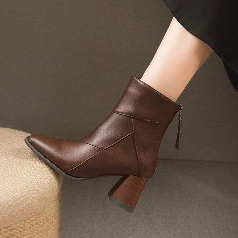 Ankle Boots mit eckiger Zehenpartie und Blockabsatz