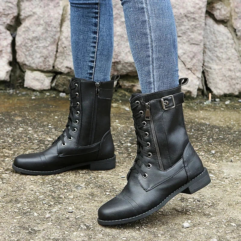 Damen Combat Boots – Schnallenriemen | Reißverschluss | Profilsohle | Robust & Stilvoll