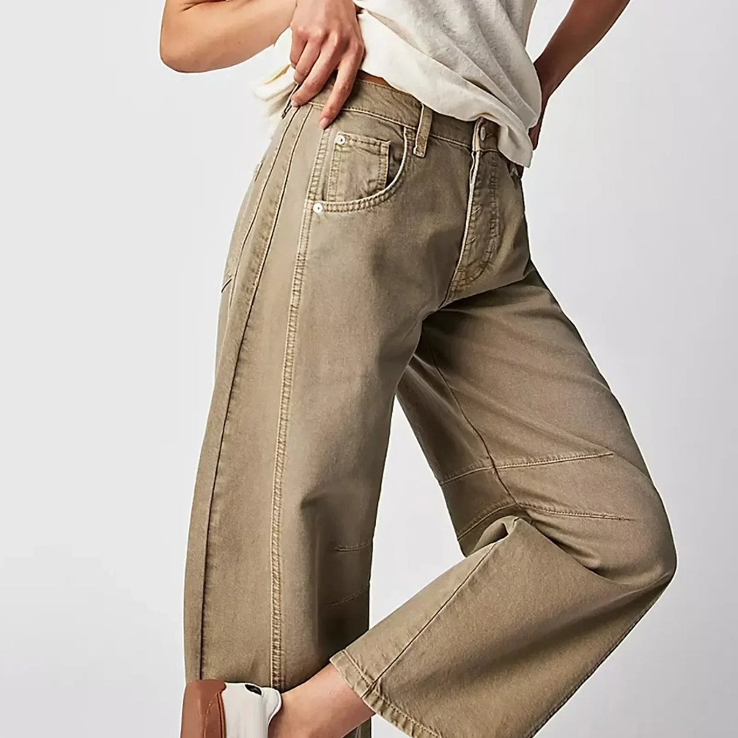 Damenjeans mit weitem Schnitt