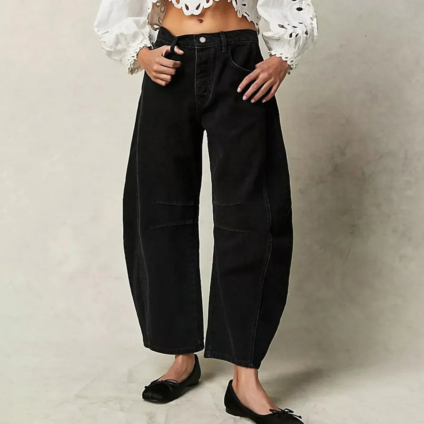 Damenjeans mit weitem Schnitt