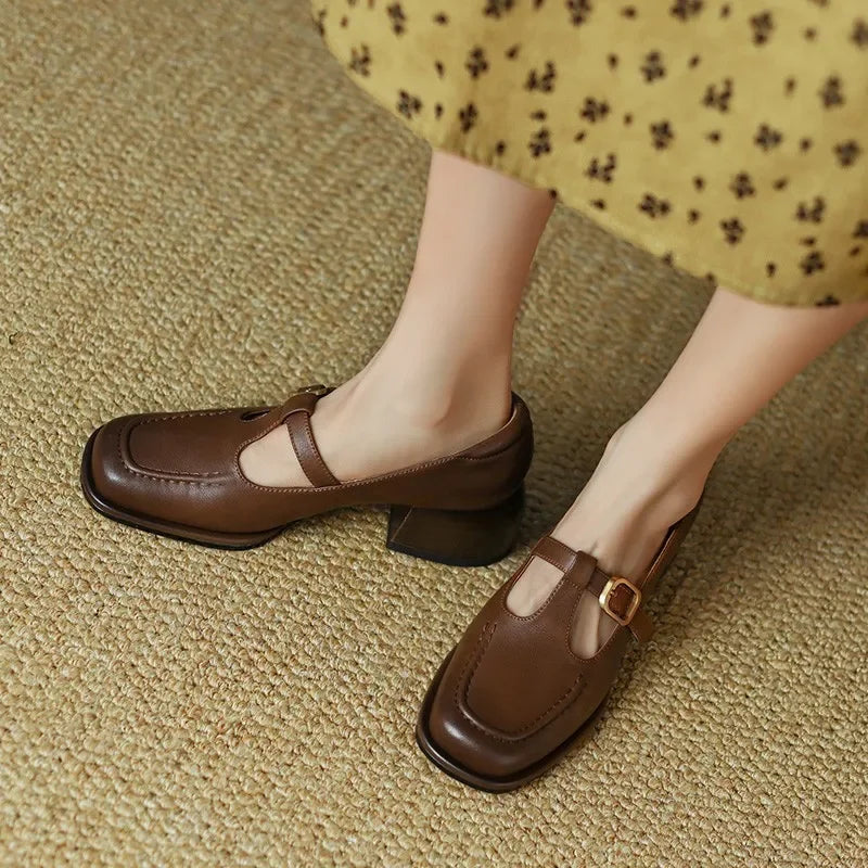 Klassische Schuhe