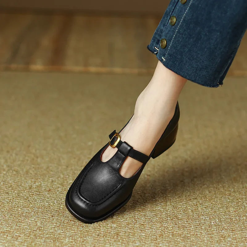 Klassische Schuhe