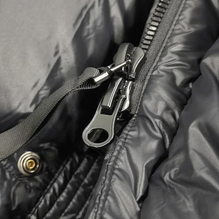 Wasserdichter Winterparka – Wärmedämmend, Verstellbare Kapuze, Mehrere Taschen